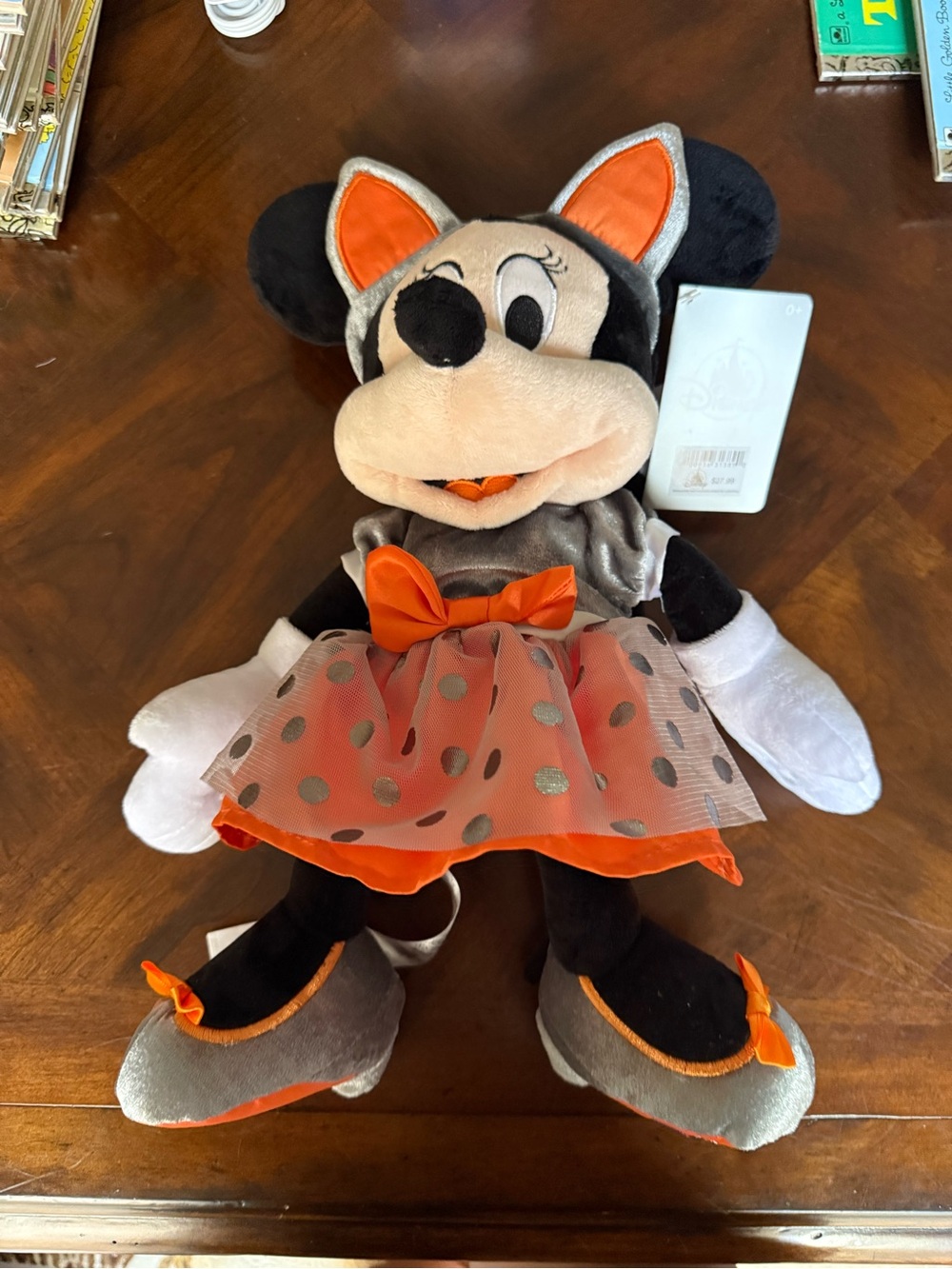 Disney Minnie Mouse Halloween Plush Doll in Black, Orange, Gray, White NWT